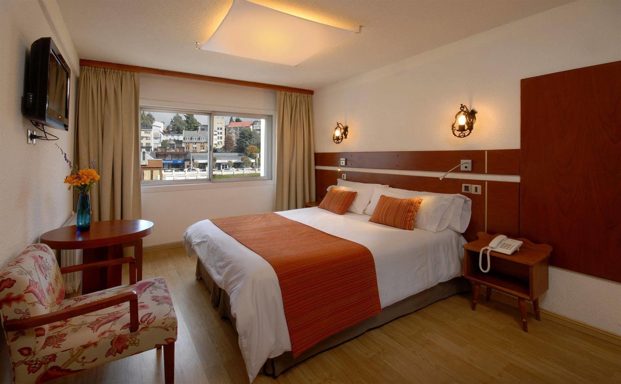 Hotel Tirol Сан-Карлос-де-Барилоче Экстерьер фото